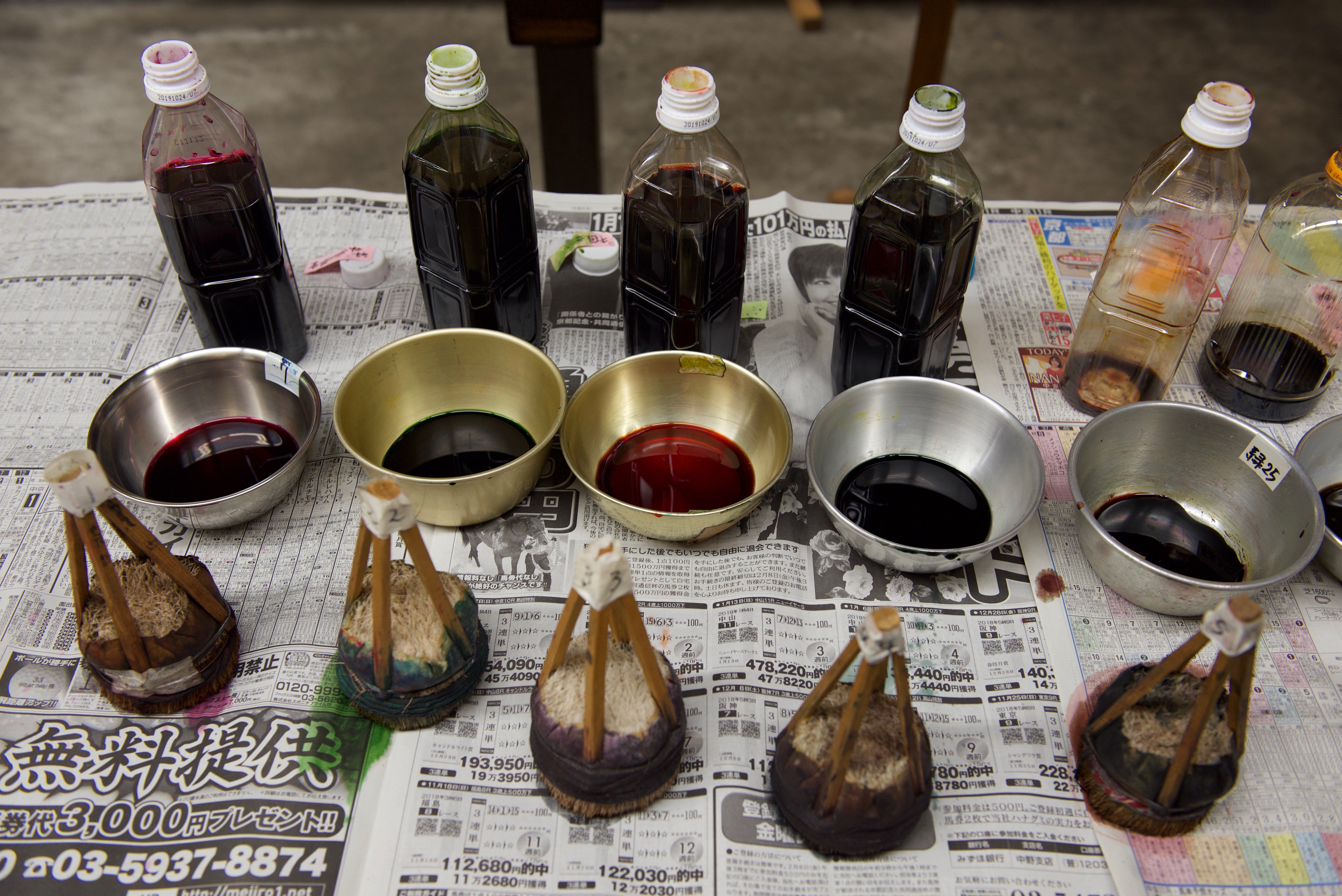  Teintures des tissus pour les kimonos 