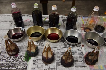  Teintures des tissus pour les kimonos 